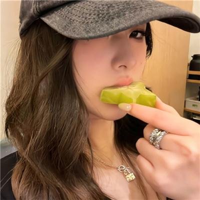 二缺青年秘史